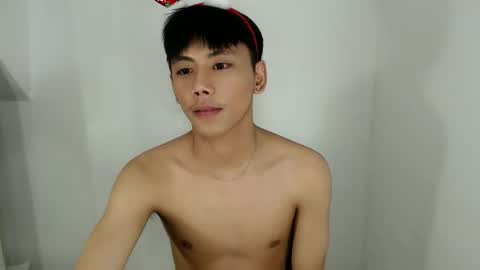 ynotyu online show from 12.17.25