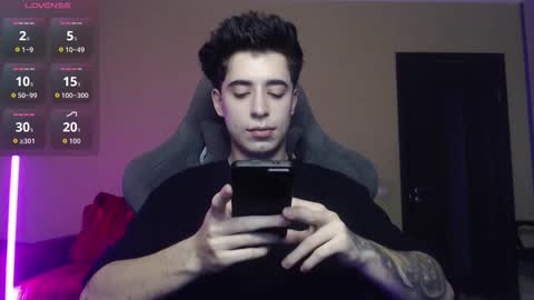 yofukashi online show from 11.21.25