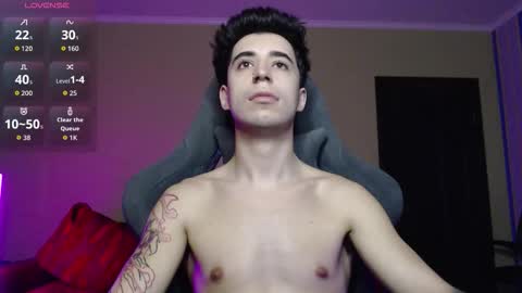 yofukashi online show from 11.26.25