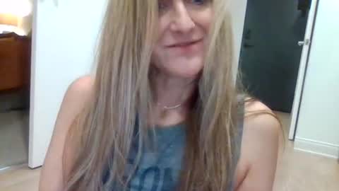 Snapshot of yogabuttttttt chatting on 07.29.26 yogabuttttttt online show from 07.29.26