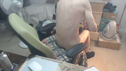 Snapshot of yogaman010173 chatting on 05.30.26 yogaman online show from 05.30.26