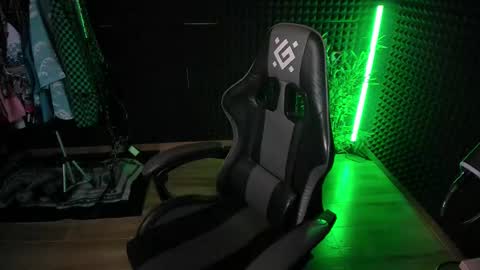 You can ask my name in pm online show from 10.23.25