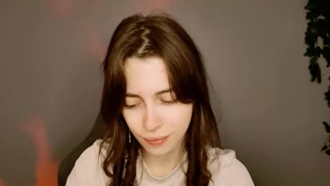 yoka_paradoxxx online show from 10.16.25