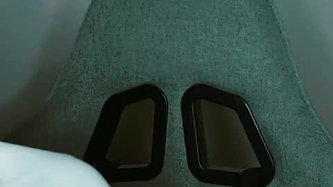 yoka_paradoxxx online show from 11.14.25