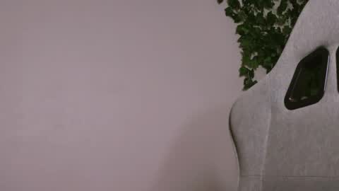 yoka_paradoxxx online show from 12.02.25