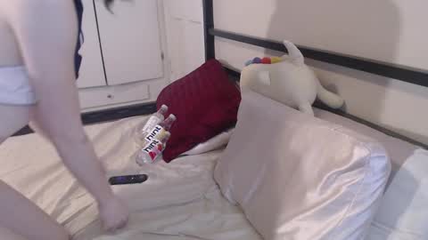 Snapshot of yokaigirl chatting on 02.01.25 Yokai Girl online show from 02.01.25