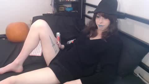 Yokai Girl online show from 10.09.25