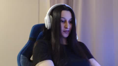 Snapshot of yongswab chatting on 04.07.26 Sophie online show from 04.07.26