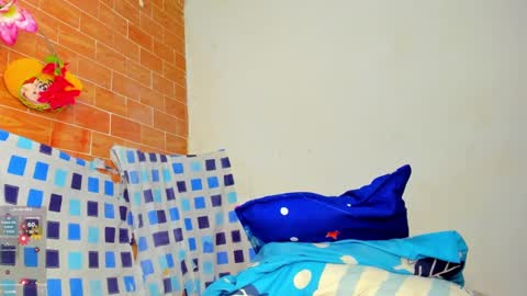 yonnsol_avril online show from 03.06.25