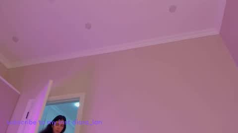 Snapshot of yooleen chatting on 10.05.25 yooleen online show from 10.05.25