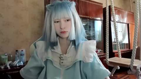 Yoonhee Kiss online show from 09.10.25