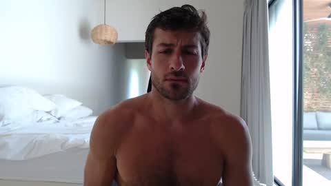 Yoooups online show from 10.07.25