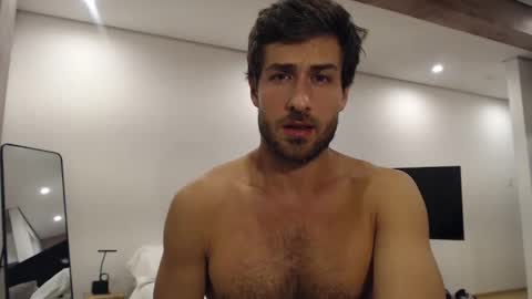 Yoooups online show from 10.17.25