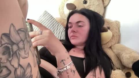 Yorkshire Girly online show from 05.30.26