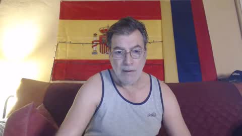 Snapshot of yosep44 chatting on 12.30.24 yosep online show from 12.30.24