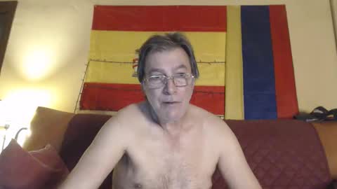 Snapshot of yosep44 chatting on 10.04.25 yosep online show from 10.04.25