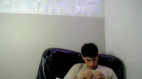 Snapshot of yosepp_cum chatting on 04.29.26 YOSEP online show from 04.29.26