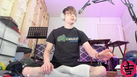 yosh online show from 12.06.24