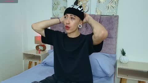 Yoshua Smith online show from 04.05.26