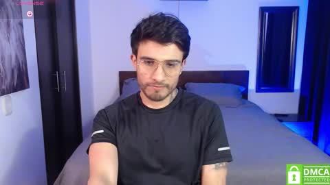 yoshy_man online show from 11.08.25