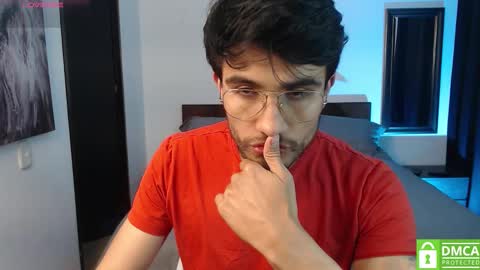 yoshy_man online show from 11.12.25