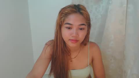 Snapshot of yosufloversweet chatting on 01.03.25 fin online show from 01.03.25