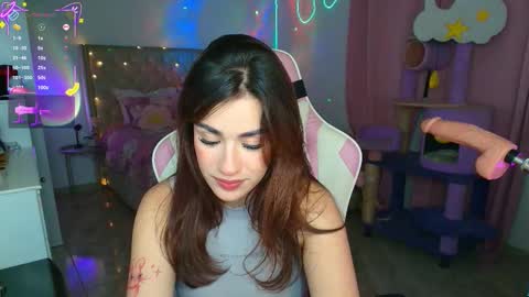 Snapshot of you_angel__ chatting on 11.13.25 Ana online show from 11.13.25