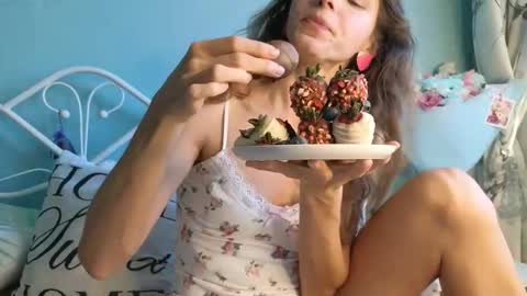 Liliya online show from 10.22.25