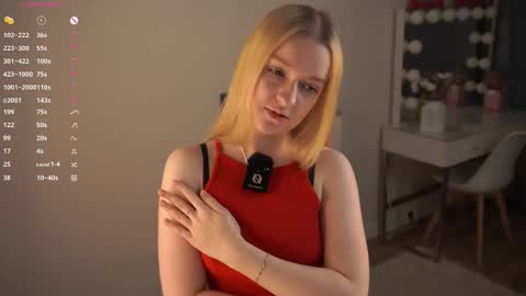 Elizabeth brunette -- Darline blonde  online show from 10.23.25