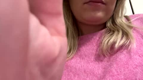 private on 18 per minute start private 500 tokensOnlyfans  online show from 12.19.24