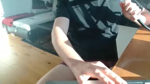 Snapshot of youboyvie chatting on 12.29.24 Rob online show from 12.29.24