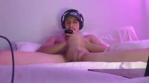 Edging my Girthy Dick online show from 03.29.26