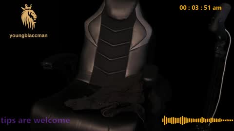 Snapshot of younblaccman6969 chatting on 12.27.24 younblaccman6969 online show from 12.27.24