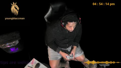 Snapshot of younblaccman6969 chatting on 01.07.25 younblaccman6969 online show from 01.07.25