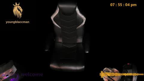 Snapshot of younblaccman6969 chatting on 01.08.25 younblaccman6969 online show from 01.08.25