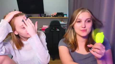 Anna and Luna online show from 06.06.26