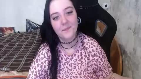 Snapshot of your_8a8y chatting on 06.21.26 your_8a8y online show from 06.21.26
