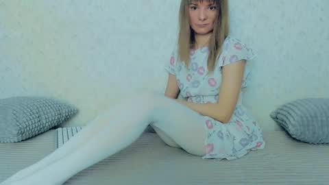 Lily online show from 02.25.25