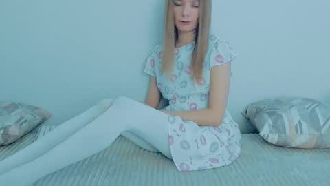 Lily online show from 10.16.25