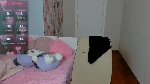 your_cute_aisha online show from 09.17.25