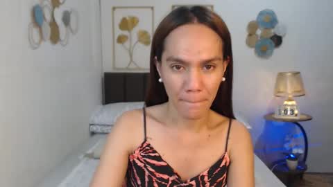 Snapshot of your_dirty_little_secret_ chatting on 03.03.26 Alexa online show from 03.03.26