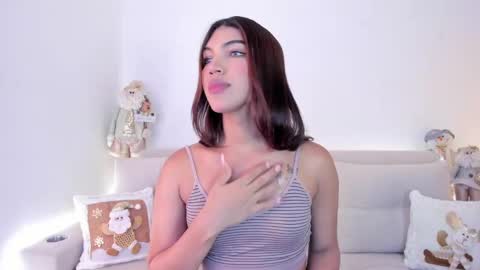Snapshot of your_favorite_doll_ chatting on 12.15.24 Eliza online show from 12.15.24