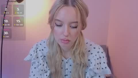 Snapshot of your_fucking_babby chatting on 10.18.25 Olivia online show from 10.18.25