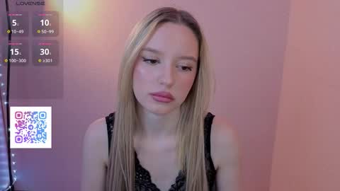 Snapshot of your_fucking_babby chatting on 12.14.25 Olivia online show from 12.14.25