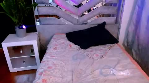 your_girl_of_dream online show from 04.07.26