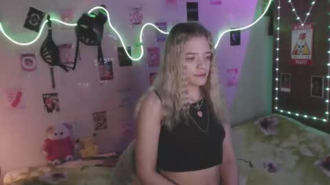 Your Horny Friends online show from 11.04.25