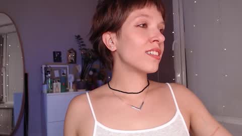 Alex and Kris long hair online show from 10.14.25