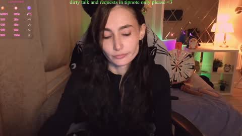 Snapshot of your_lazy_kitty chatting on 12.01.24 Karina online show from 12.01.24