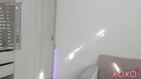 Snapshot of your_lilacute1 chatting on 11.10.25 Lila online show from 11.10.25