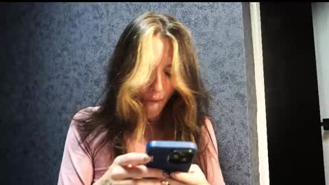 Meri  online show from 11.24.25